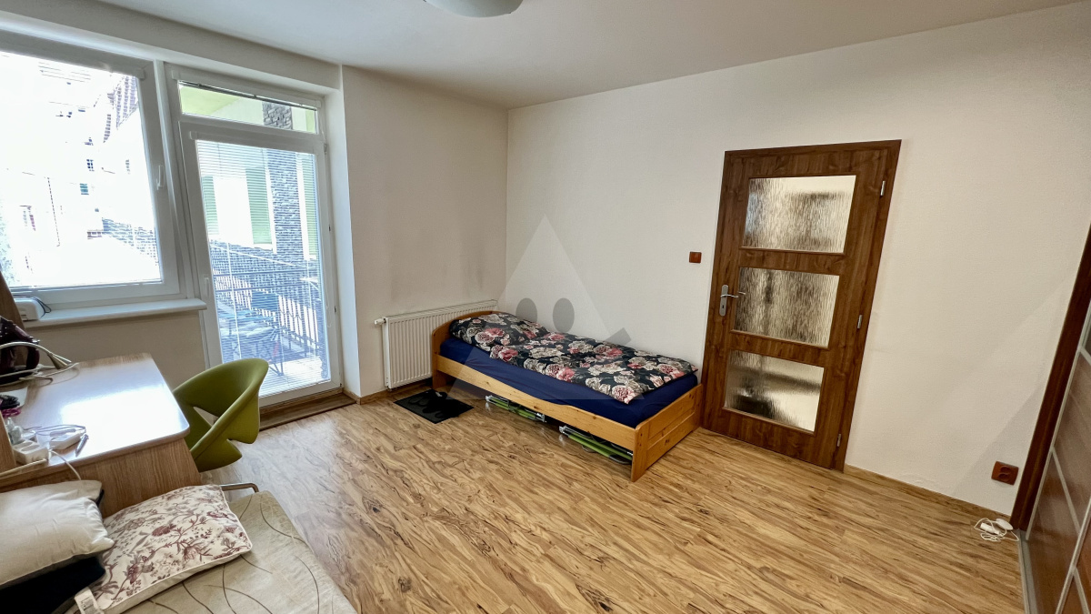 3-room flat for sale, Vrútky